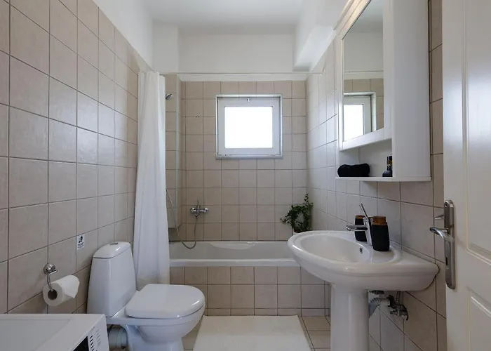 Апартаменти Adelphes Beachfront With Direct Connection To The Ханья (Крит)