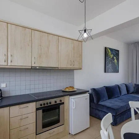 Adelphes Beachfront With Direct Connection To The * خانيا