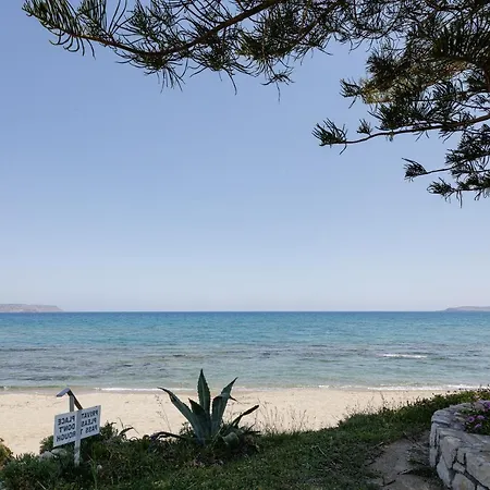 Apartamento Adelphes Beachfront With Direct Connection To The *