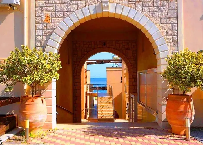 Adelphes Beachfront With Direct Connection To The